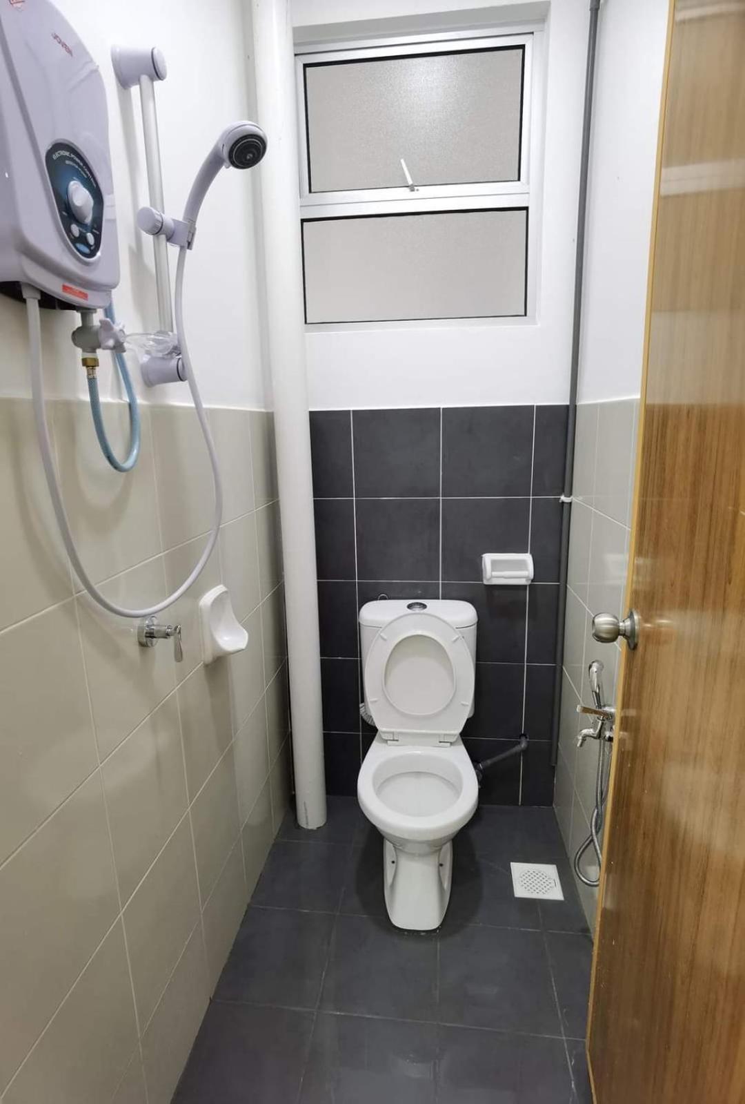 Infinity Homestay Bandar Cemerlang Ulu Tiram Luaran gambar