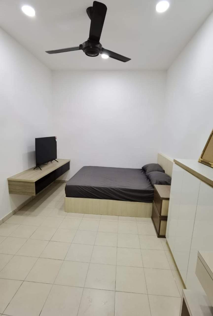 Infinity Homestay Bandar Cemerlang Ulu Tiram Luaran gambar